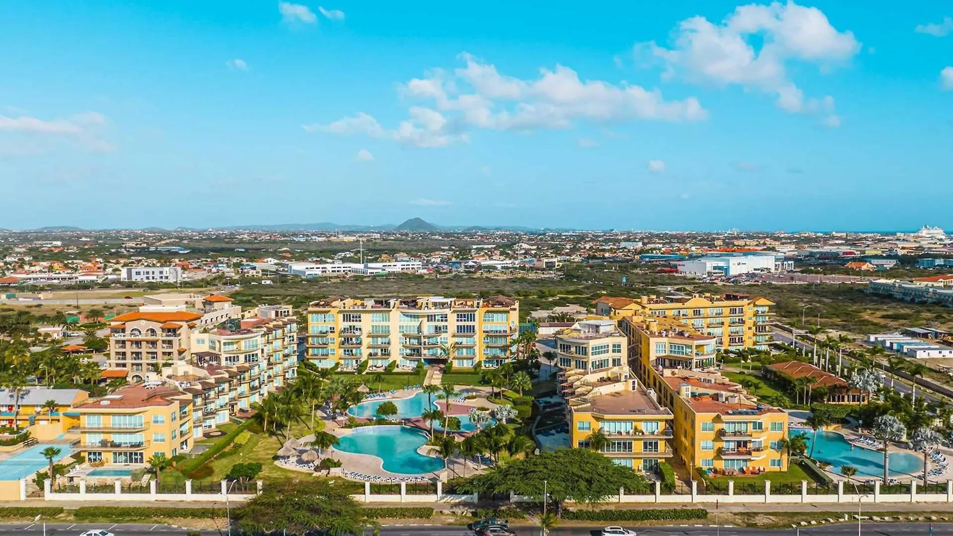 Beachfront - Amazing View 2Br Condo - A342 Palm Beach Holiday home